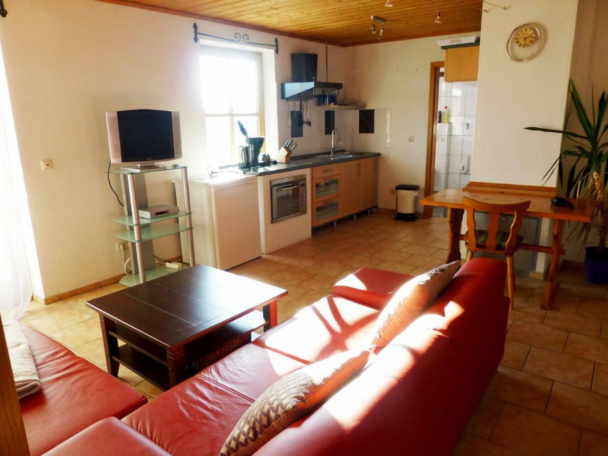 Ferienwohnung Boesch Taching am See Екстер'єр фото