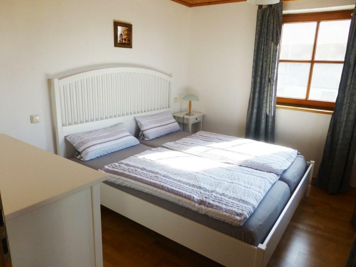 Ferienwohnung Boesch Taching am See Екстер'єр фото